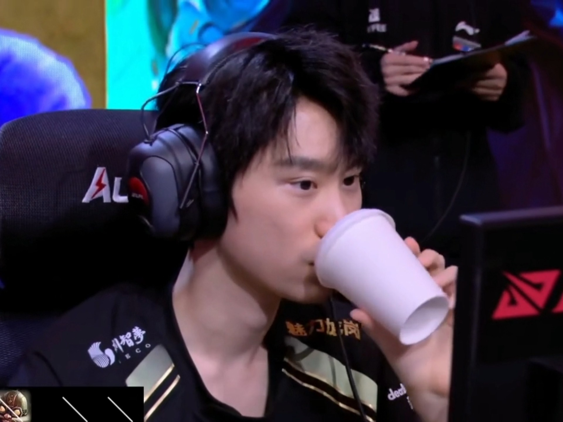 Doinb遭遇十持续失利,C9教练压力巨大!(doinb去哪个战队了) Doinb遭遇十持续失利,C9教练压力巨大!(doinb去哪个战队了)