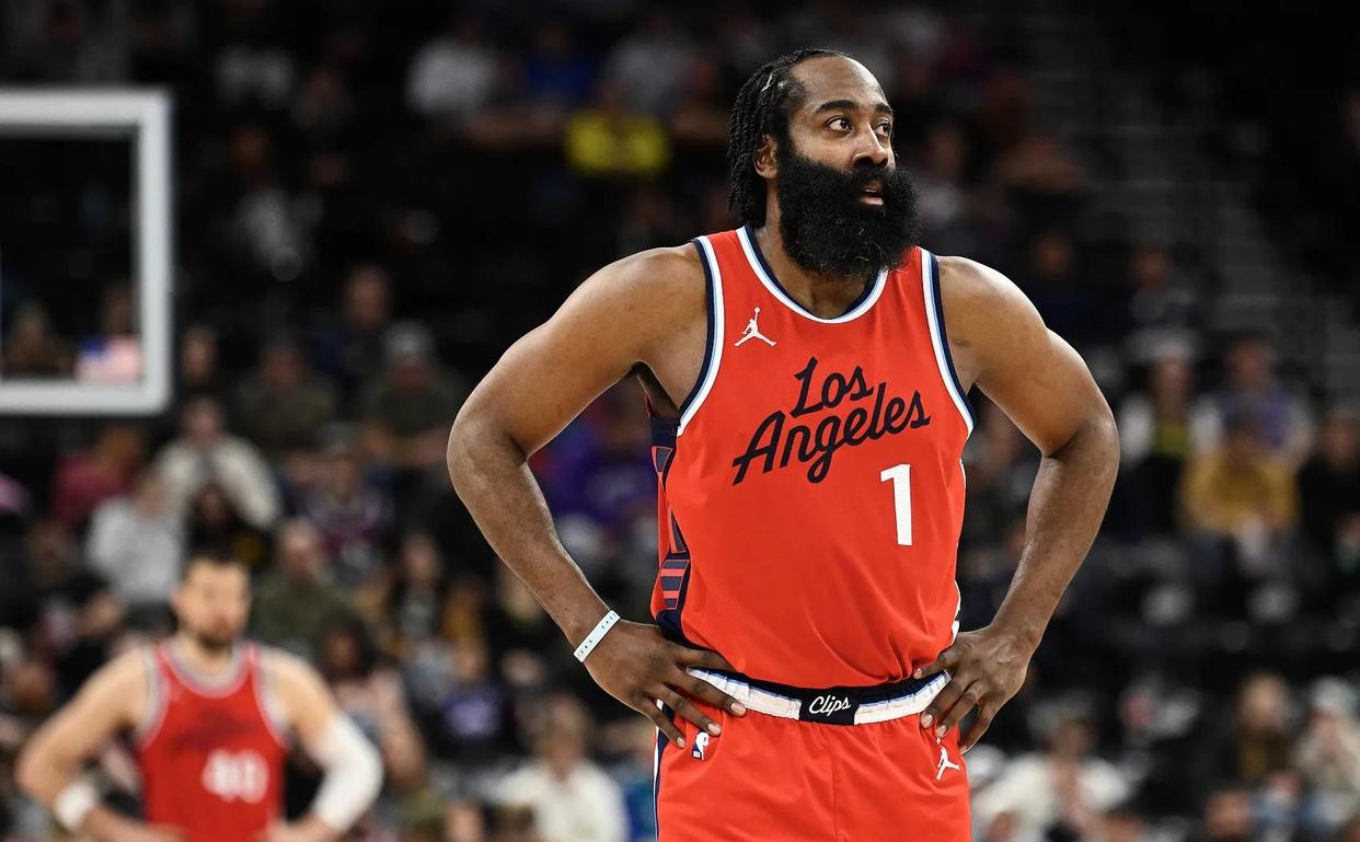 哈登连续十场比赛得分超过出色防守，切尔西不断突破！的简单介绍