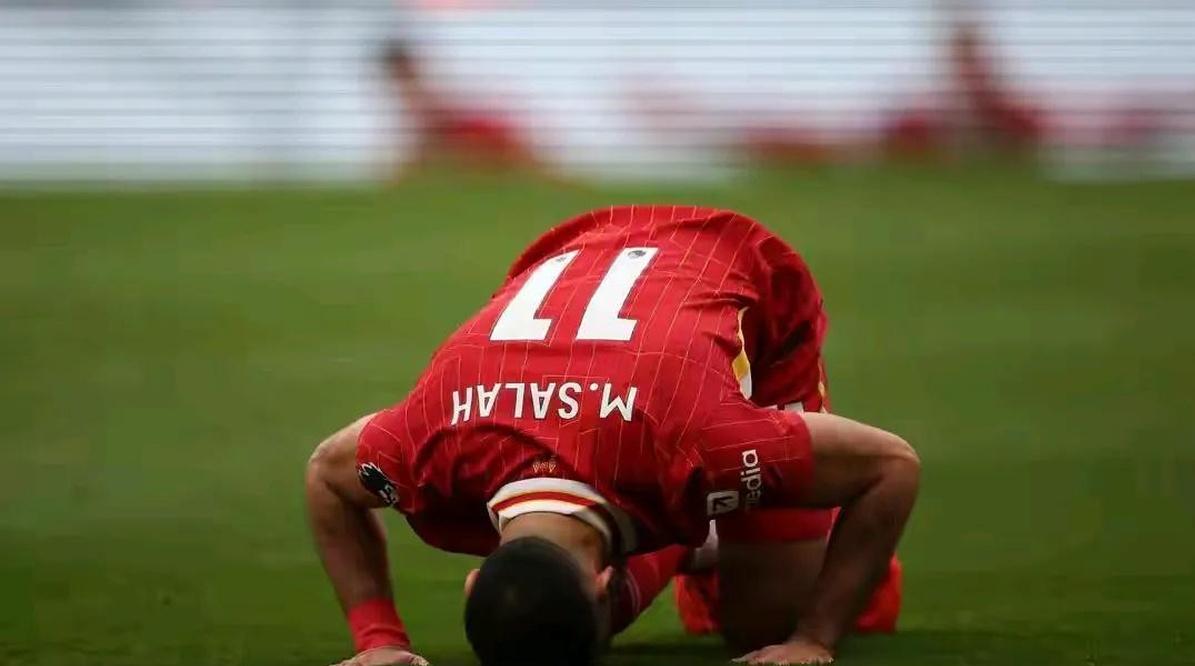 开云体育博彩 -包含纽卡斯尔关键时刻单刀错失，志在欧冠名次提升，质疑声仍在，训练强度明显提升的词条