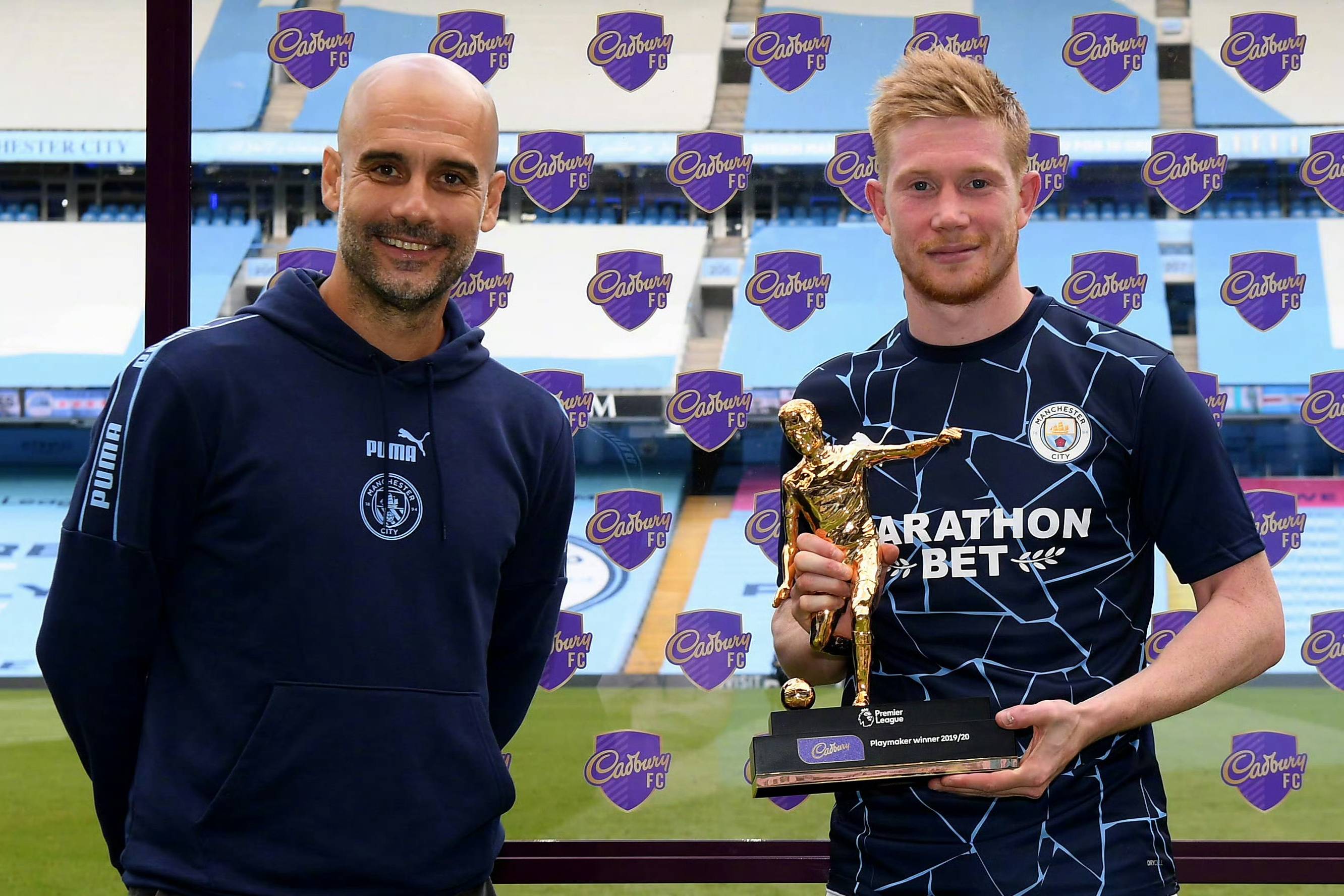  赛前体能课后，托特纳姆队长鼓劲备战社区盾，引发热议，年轻球员得到机会